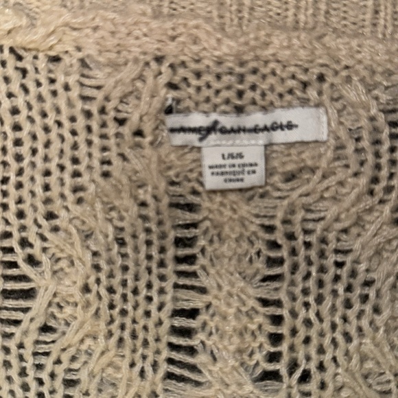 Tan American Eagle V-Neck Sweater Size Large - Picture 4 of 7